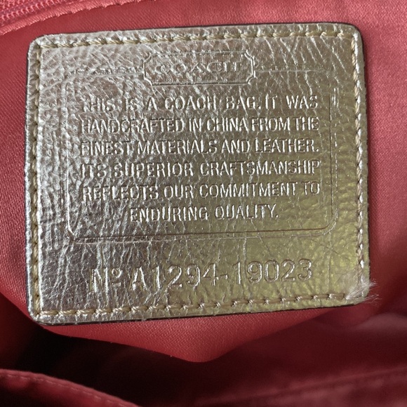 Coach (19023) Poppy Dream Glam Tote with matching shoes (size 8-1/2) - Picture 7 of 16